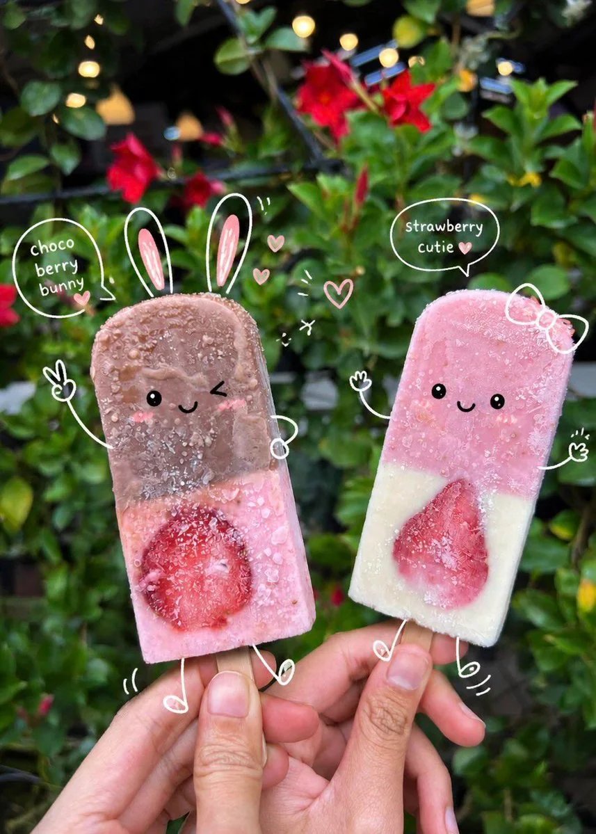 Kawaii Strawberry Popsicles and Frappé Cafe Photography Prompt