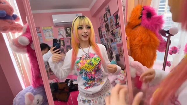 Japanese Harajuku GRWM vertical video